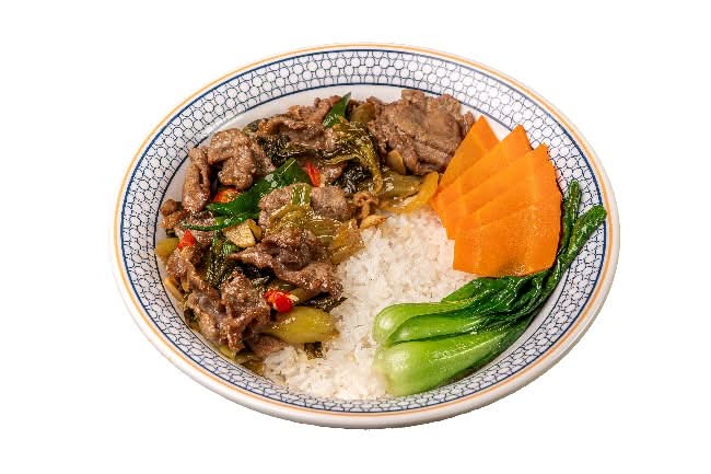 Fiery & Tangy Beef with Pickled Cabbage Bowl 酸菜小米辣牛肉饭